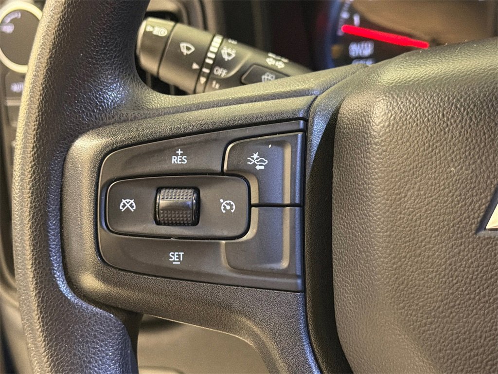 Used 2022 Chevrolet Silverado 1500 Custom image 30