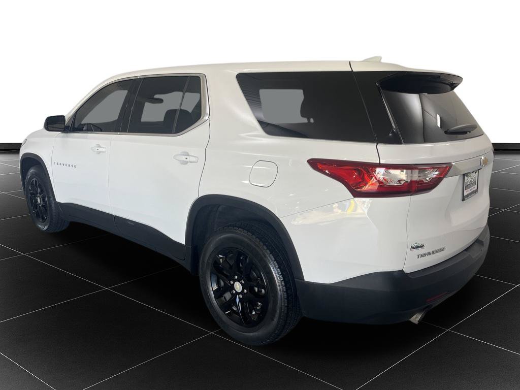 Used 2020 Chevrolet Traverse LS FWD image 3