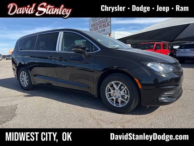 New 2026 Chrysler Voyager LX