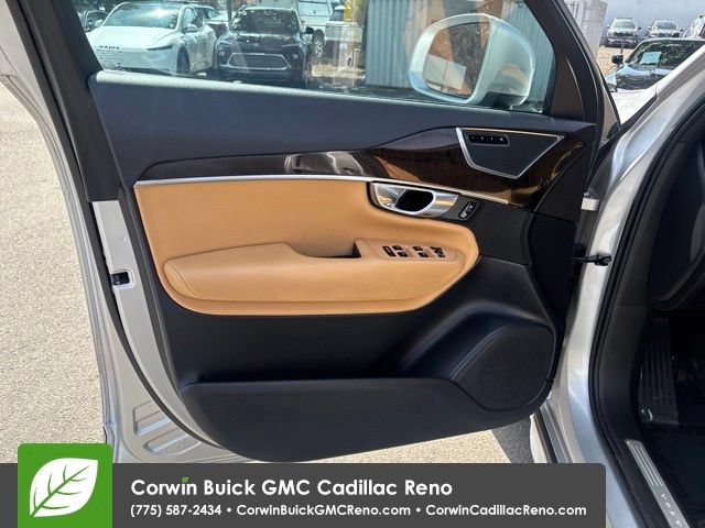 Used 2017 Volvo XC90 T6 Momentum w/ Vision Package AWD/4WD image 14