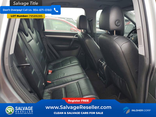 Used 2006 Porsche Cayenne S image 13