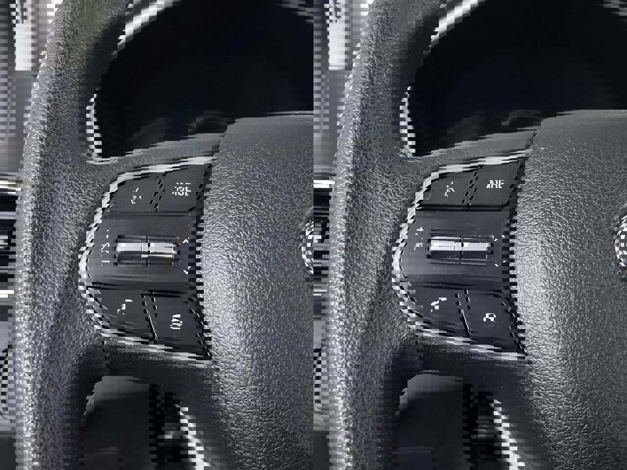 Used 2020 Hyundai Santa Fe SEL image 25