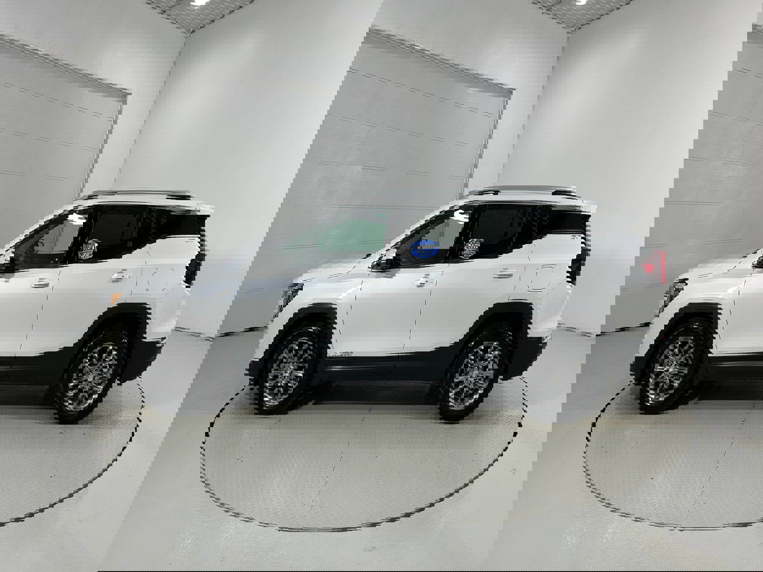 Used 2022 GMC Terrain SLT w/ Infotainment Package II image 21