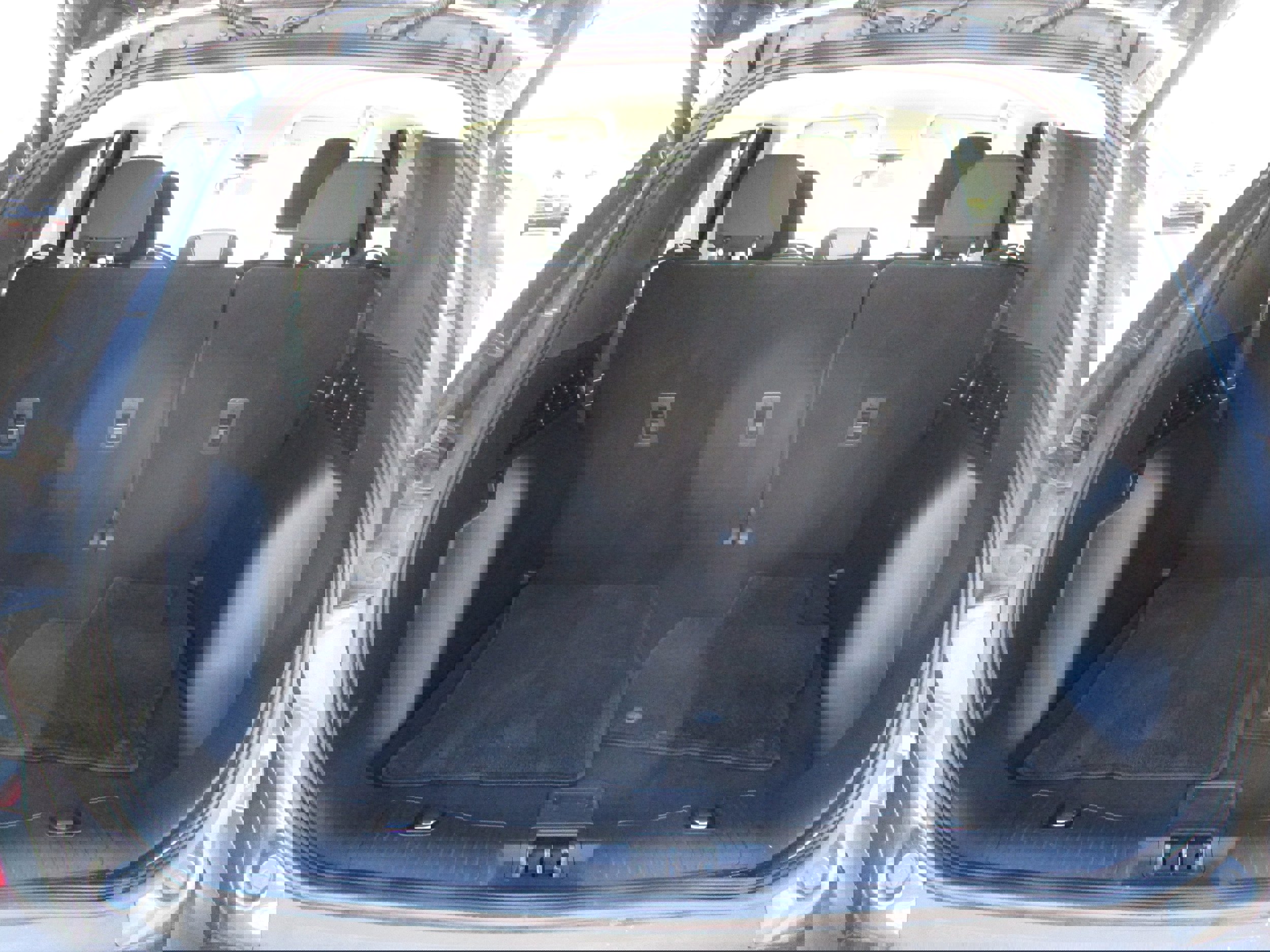 Used 2022 Ford Escape SE w/ Convenience Package image 40