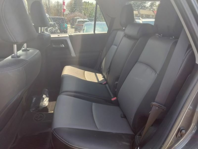 Used 2023 Toyota 4Runner SR5 Premium w/ Moonroof Package AWD/4WD image 13