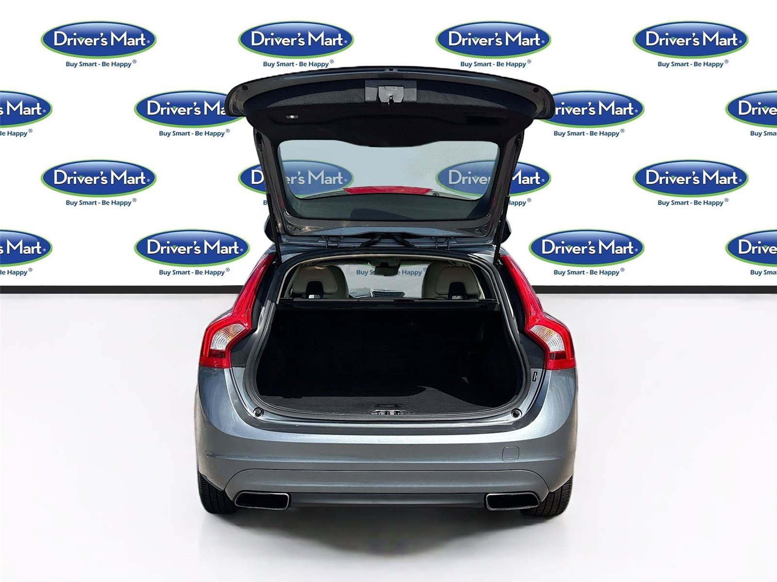 Used 2017 Volvo V60 T5 Premier w/ Convenience Package FWD image 27