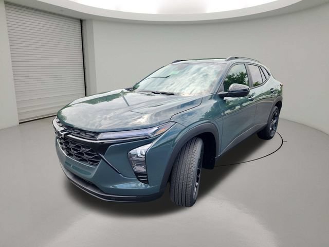 New 2026 Chevrolet Trax LT w/ Driver Confidence Package FWD image 3