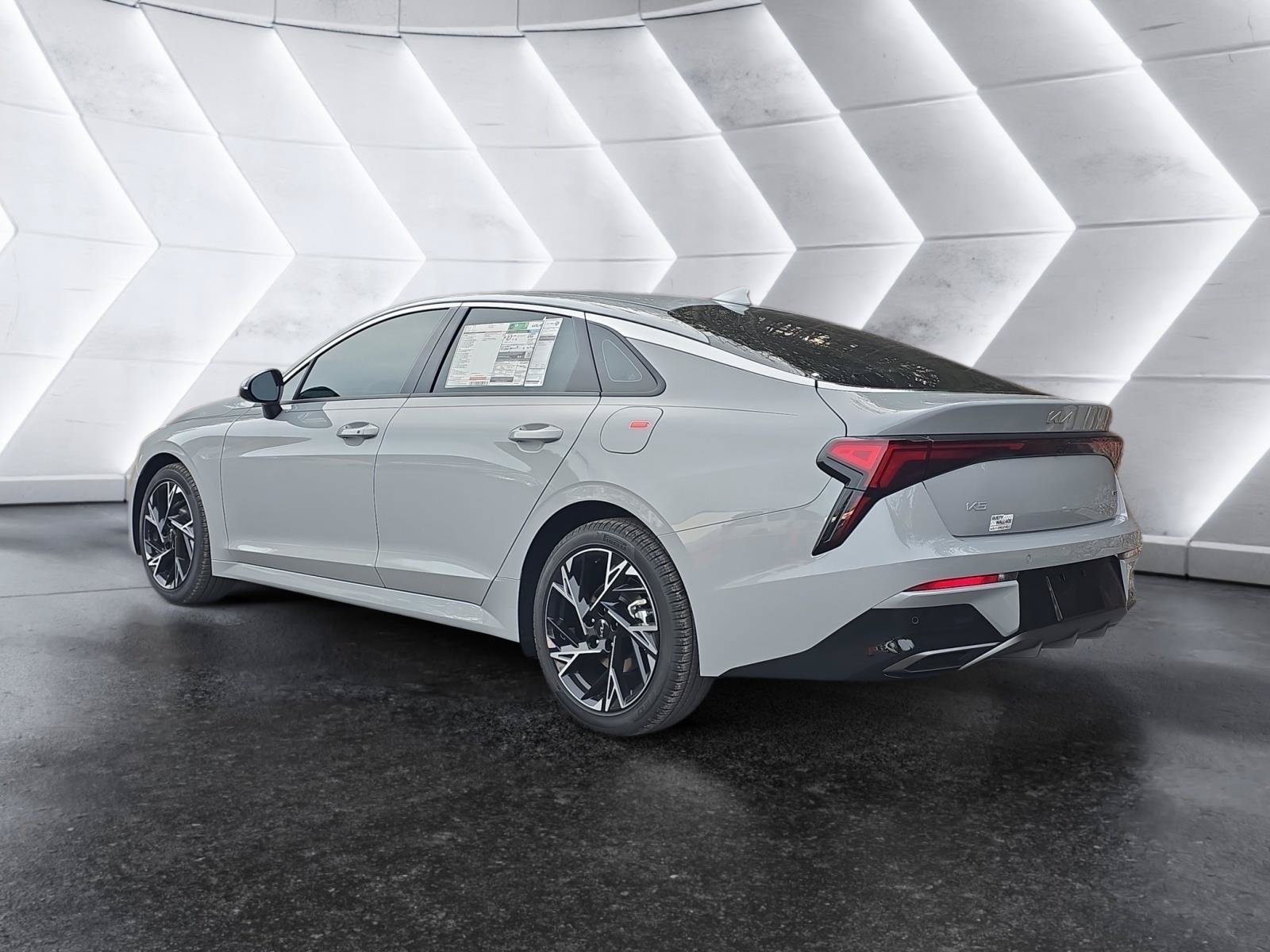 New 2026 Kia K5 GT-Line image 3