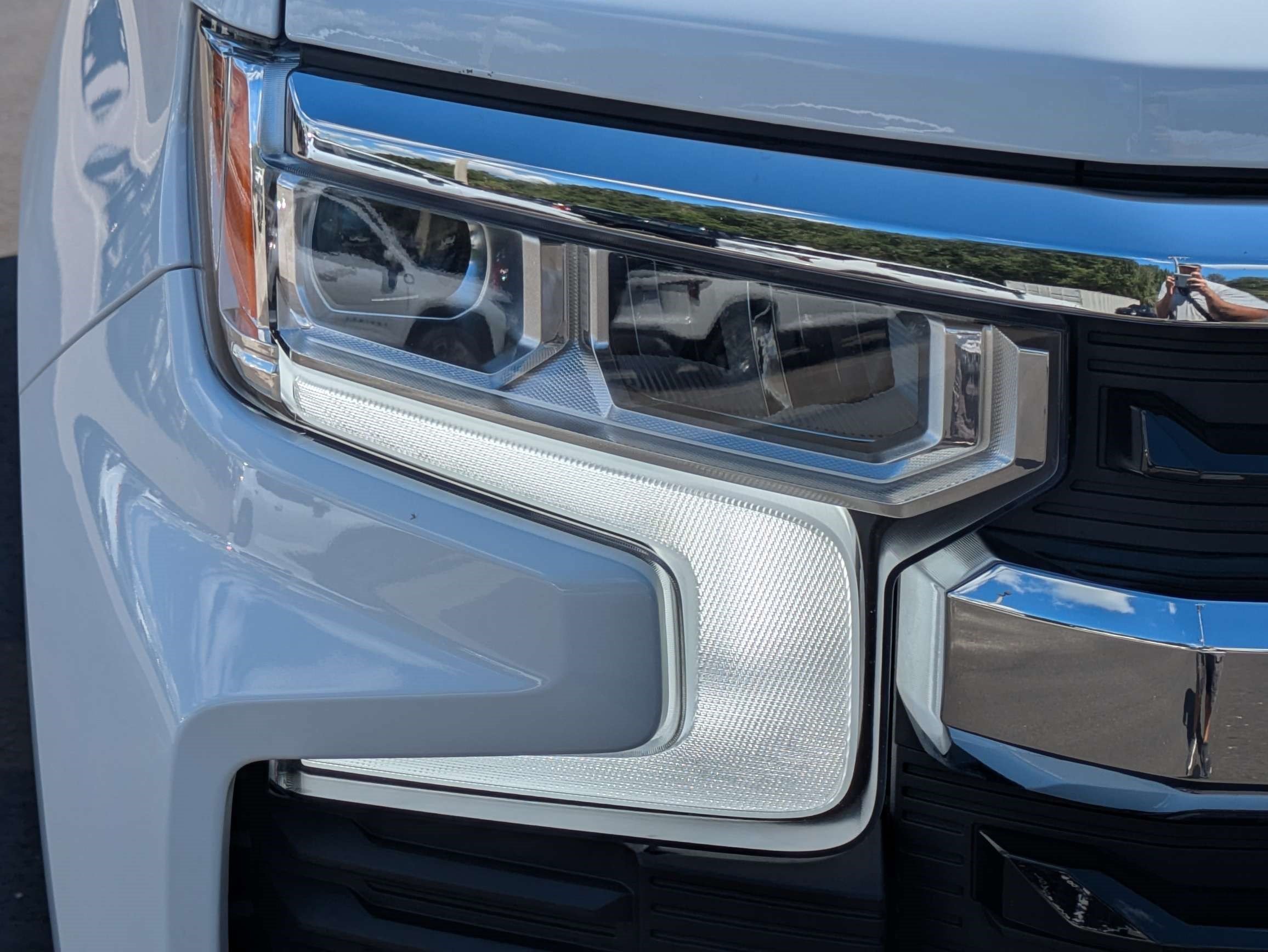 Used 2024 Chevrolet Silverado 1500 LT w/ Safety Package RWD image 9