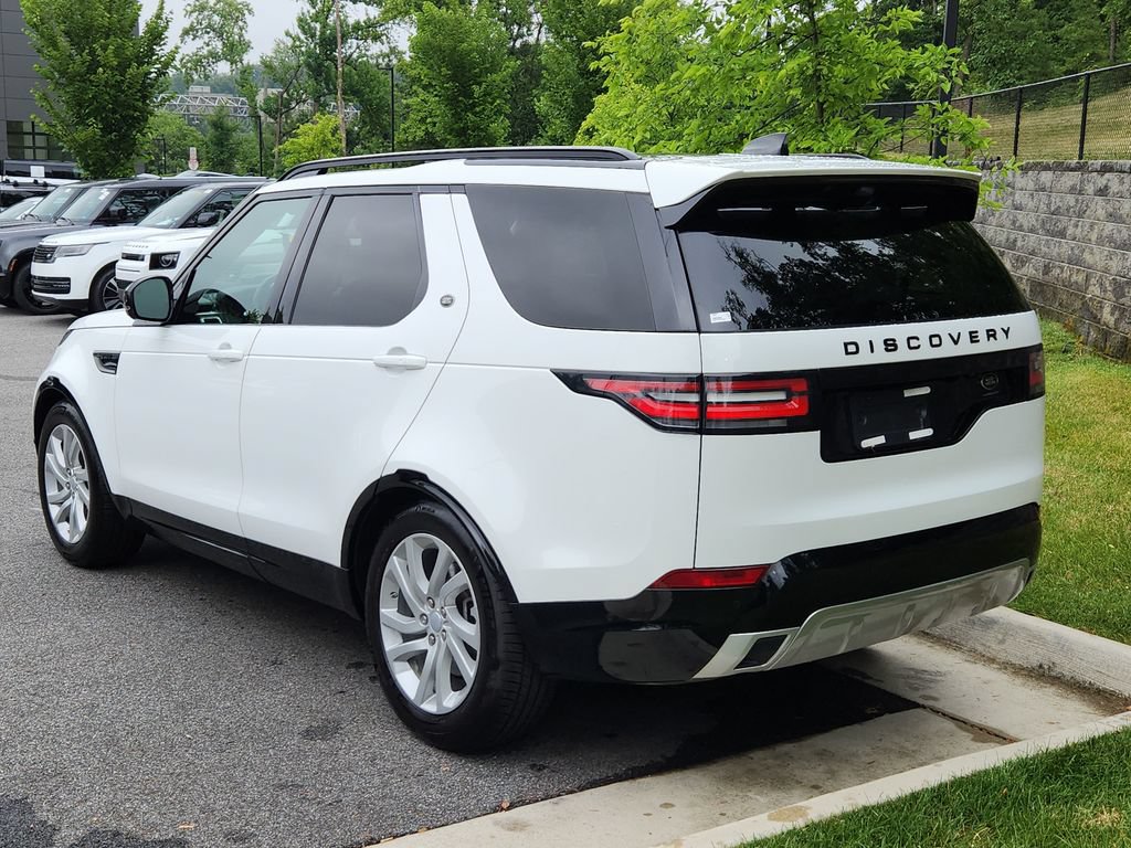 Used 2020 Land Rover Discovery Landmark AWD/4WD image 12