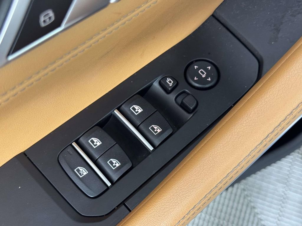 Used 2023 BMW X6 xDrive40i image 18