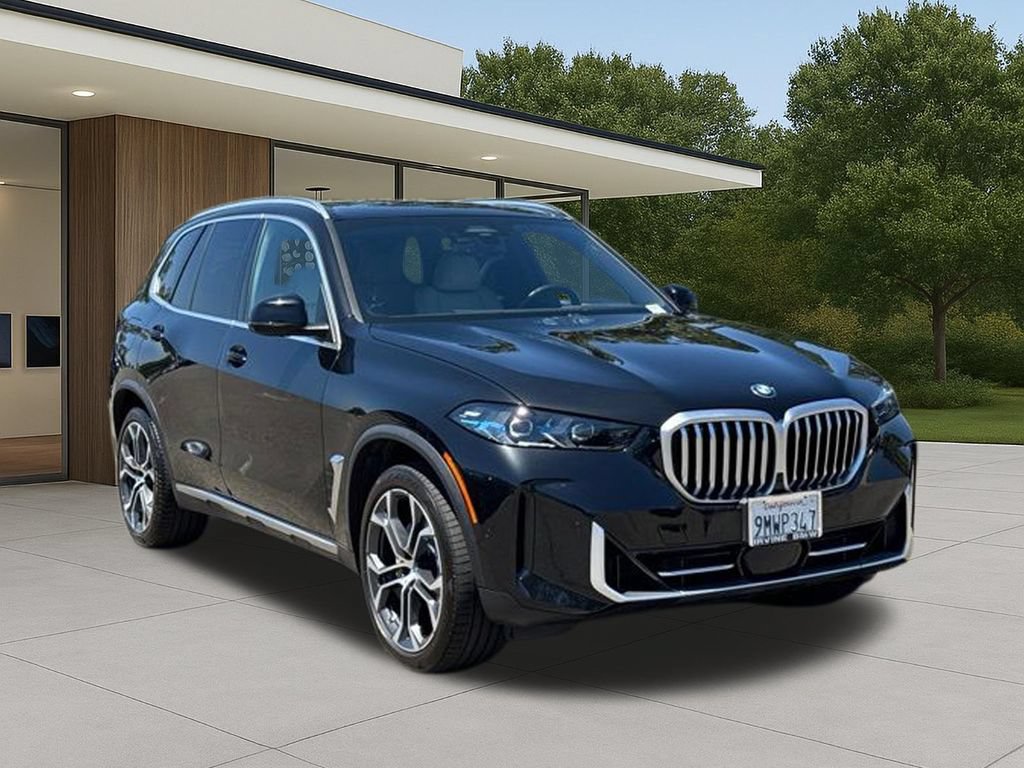 Used 2025 BMW X5 xDrive40i w/ Premium Package AWD/4WD image 6