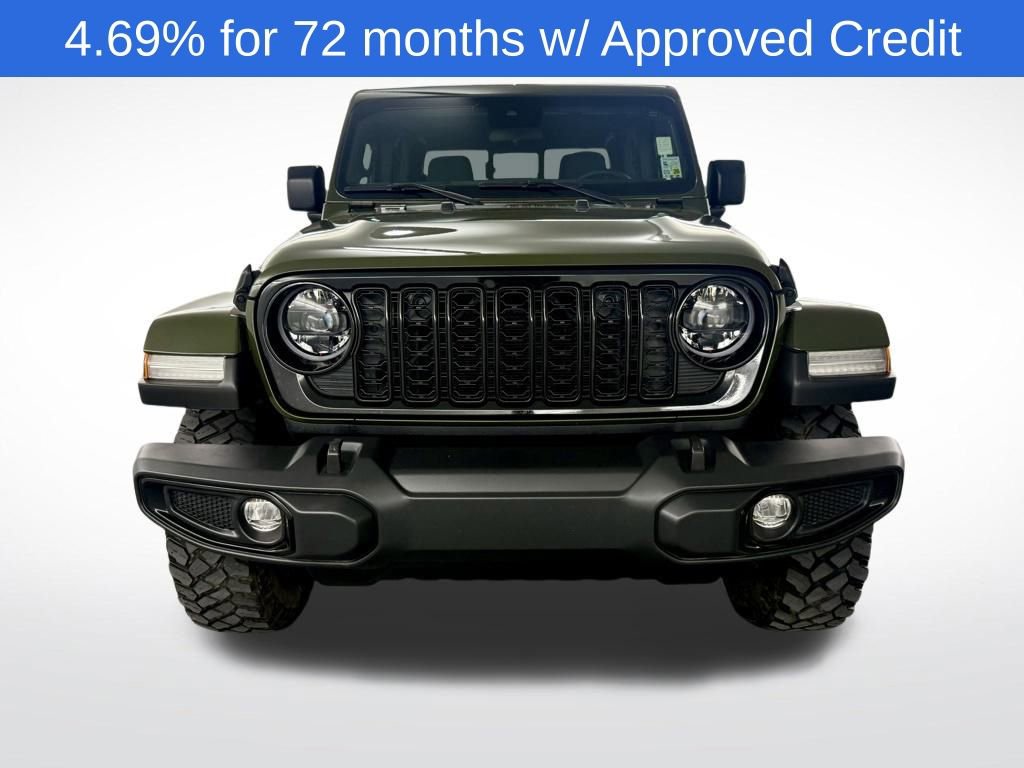 Used 2024 Jeep Gladiator Sport image 3