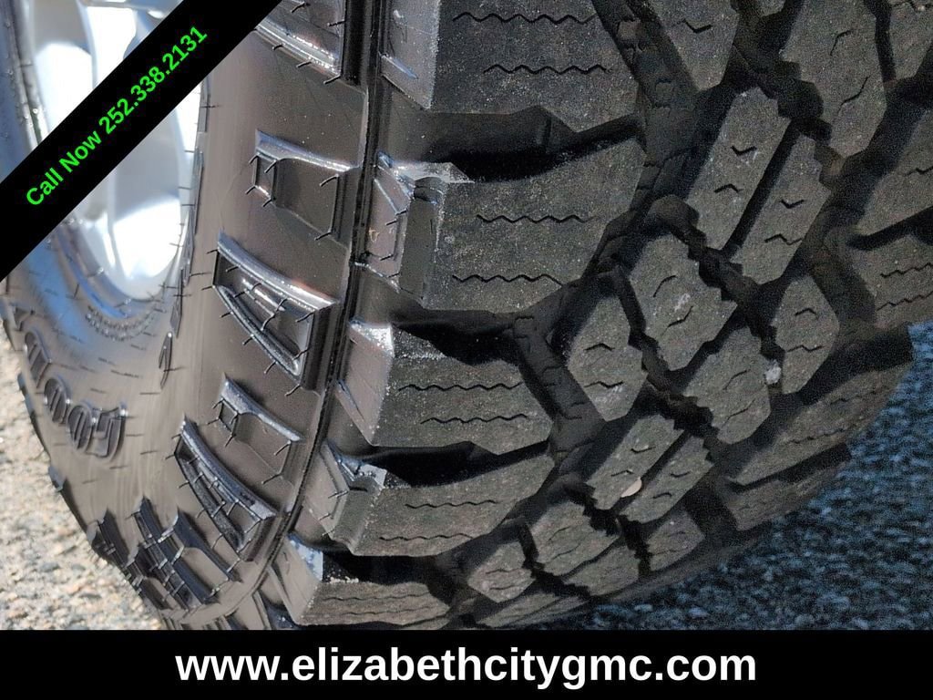 Used 2025 Ford F250 XLT AWD/4WD image 13