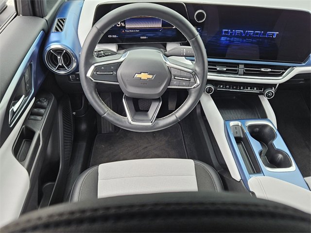 Used 2024 Chevrolet Equinox EV LT image 7