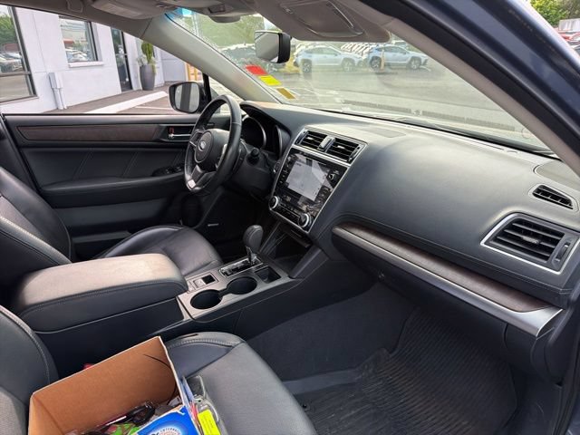 Used 2018 Subaru Outback 2.5i Limited AWD/4WD image 9