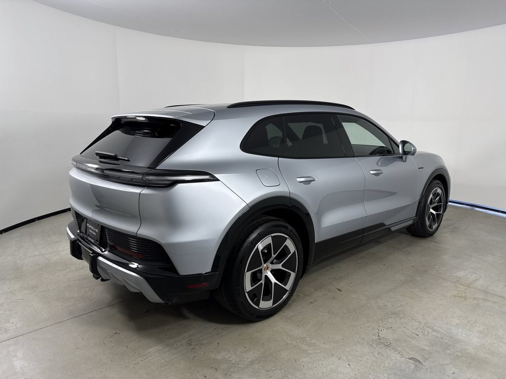 New 2026 Porsche Cayenne Electric AWD/4WD image 7