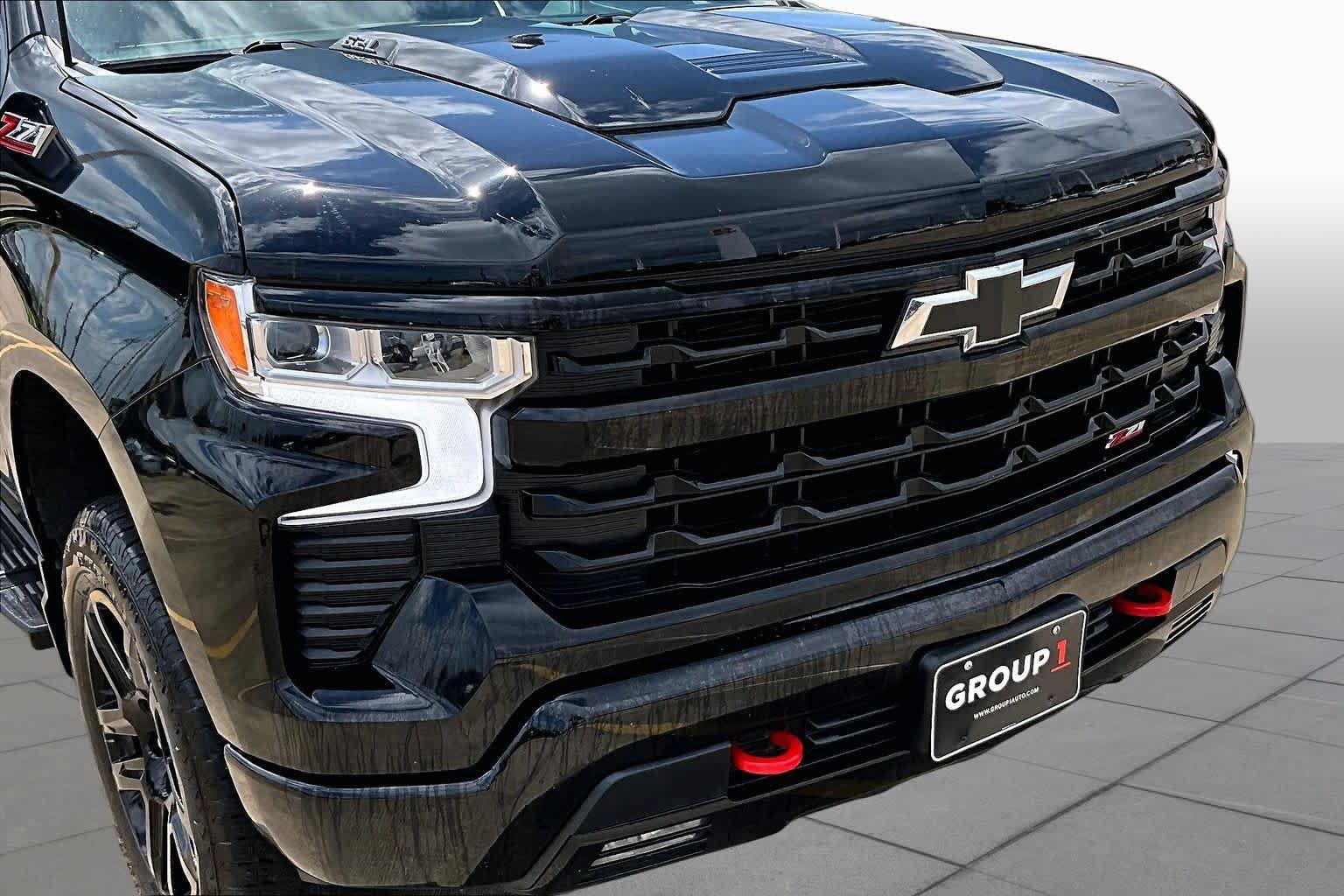 Used 2025 Chevrolet Silverado 1500 LT Trail Boss w/ Convenience Package II AWD/4WD image 51