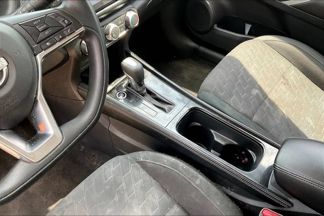 Used 2024 Nissan Kicks SV FWD image 16