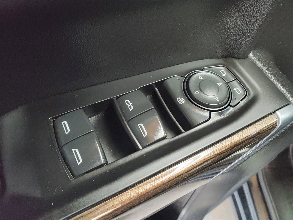 Used 2020 Chevrolet Silverado 1500 LT Trail Boss w/ Convenience Package image 9