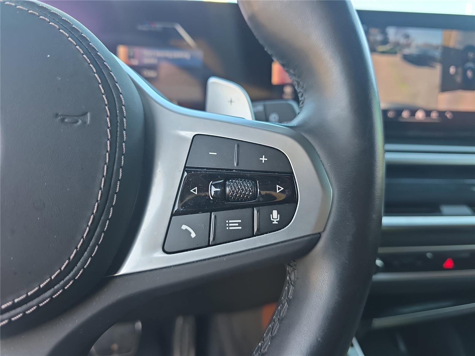 Used 2024 BMW X5 sDrive40i w/ M Sport Package image 26