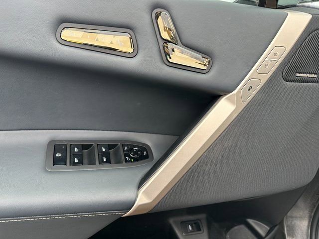 Used 2023 BMW iX xDrive50 w/ Premium Package image 21