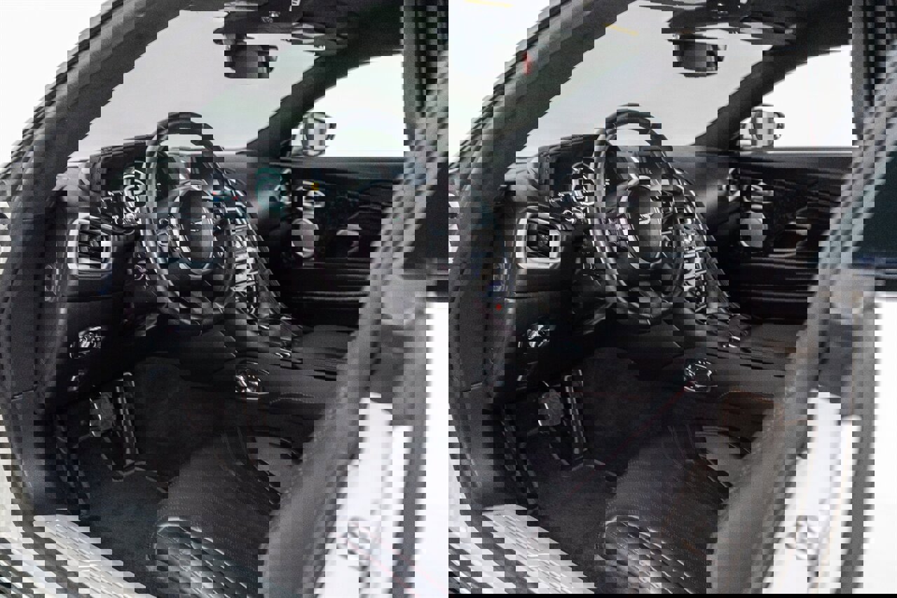 Used 2018 Aston Martin DB11 V12 image 77