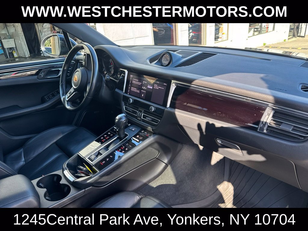 Used 2023 Porsche Macan AWD/4WD image 14