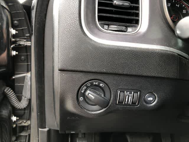 Used 2021 Dodge Charger SXT w/ Leather Interior Group RWD image 19