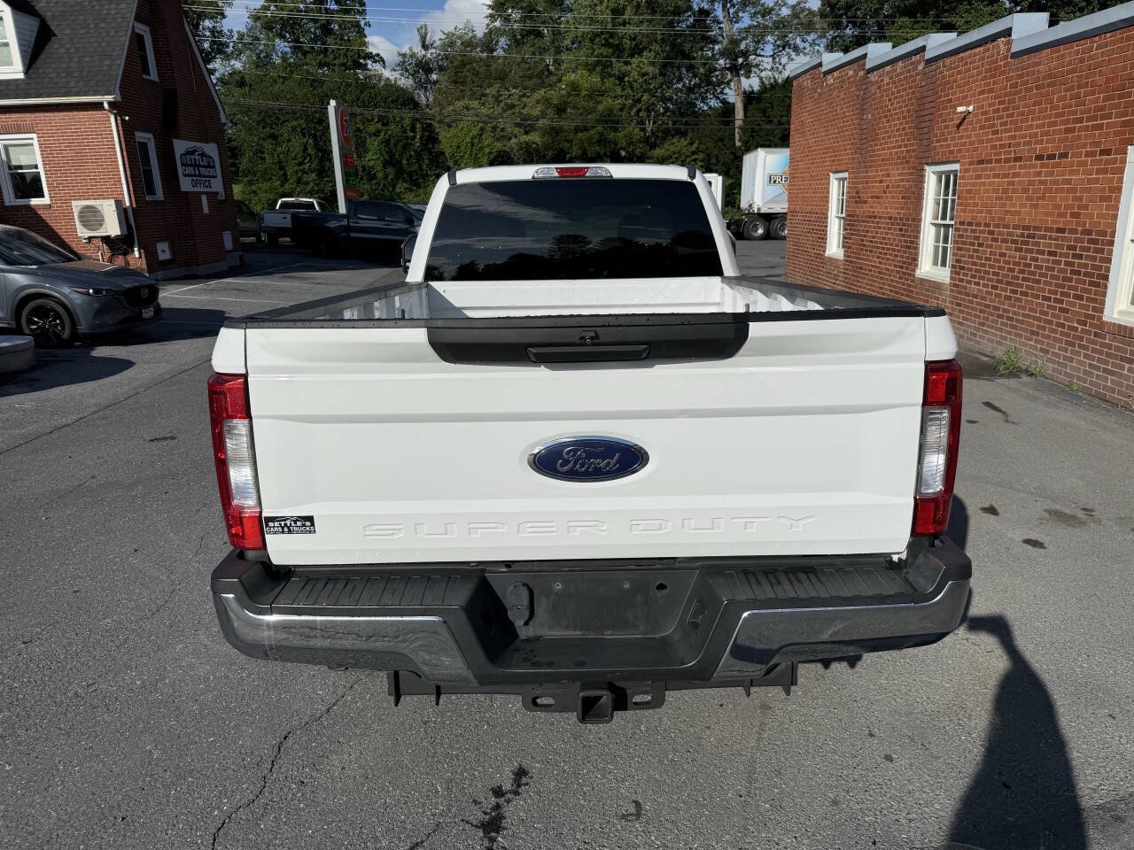 Used 2017 Ford F250 XLT AWD/4WD image 6