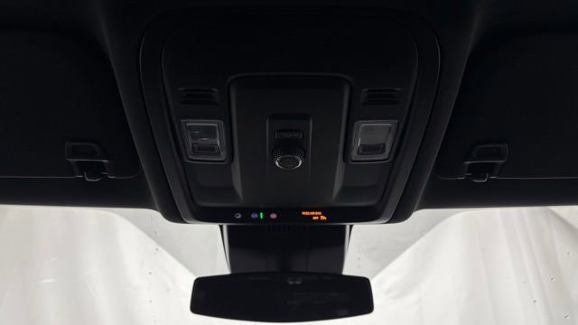 Used 2025 Chevrolet Tahoe LT image 46