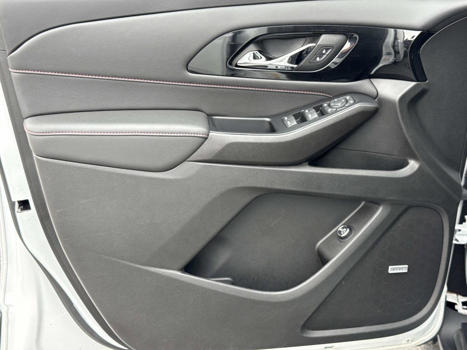 Used 2023 Chevrolet Traverse RS w/ LPO, Floor Liner Package image 17