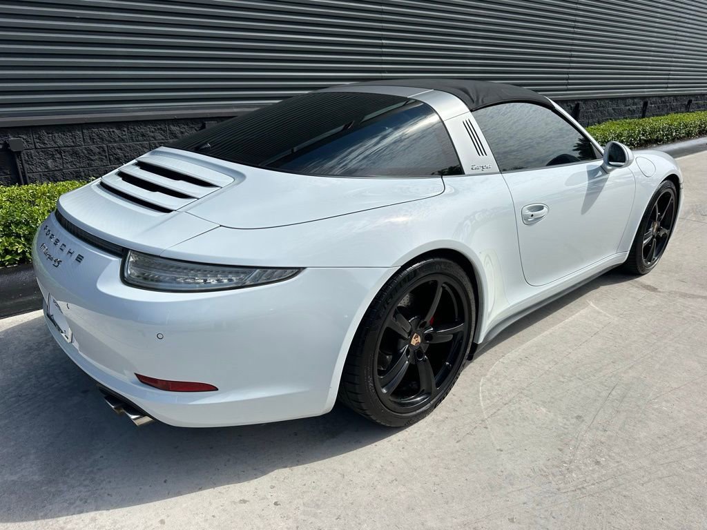 Certified 2015 Porsche 911 Targa 4S AWD/4WD image 9