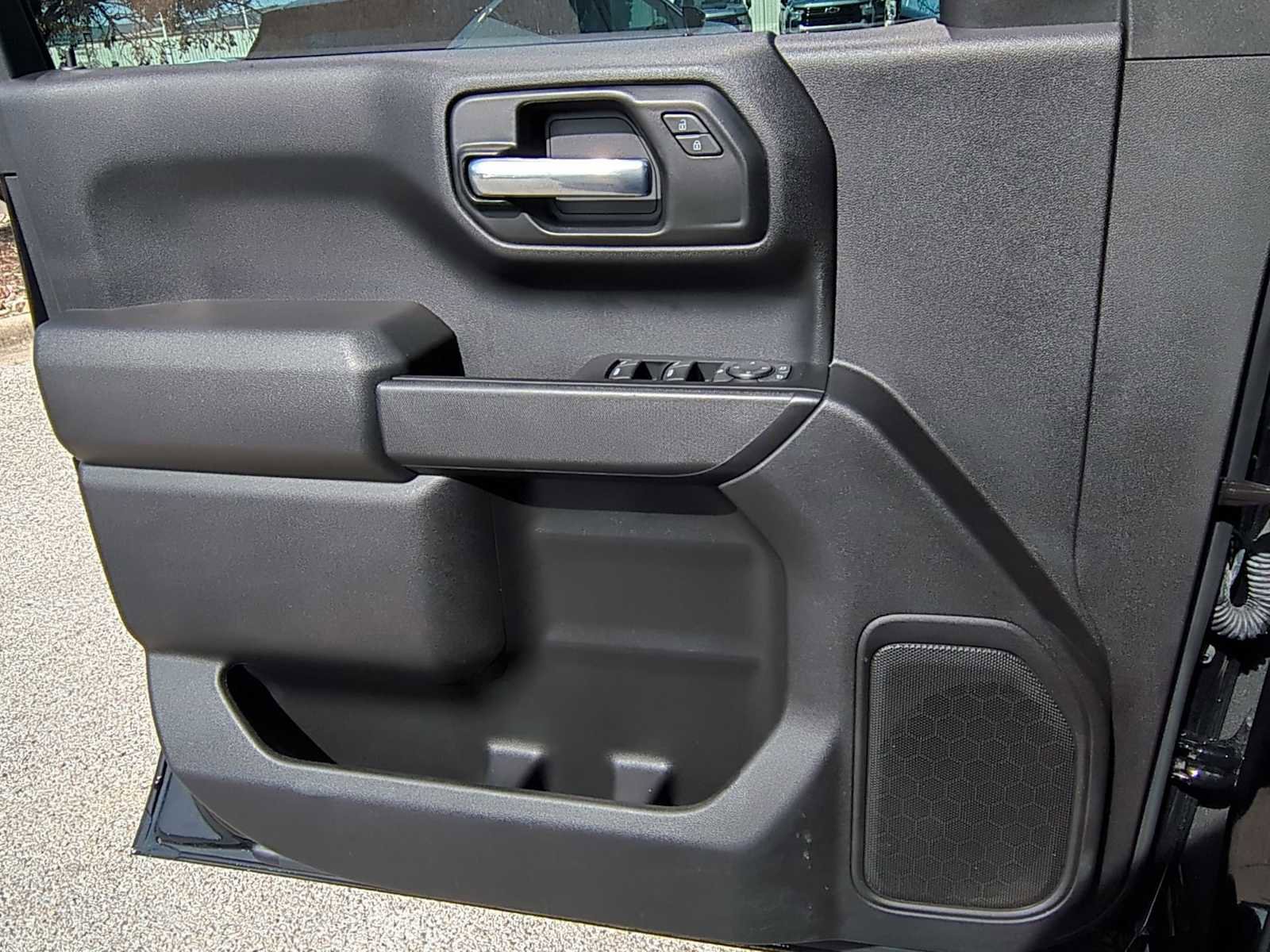 Used 2026 Chevrolet Silverado 1500 Custom image 21