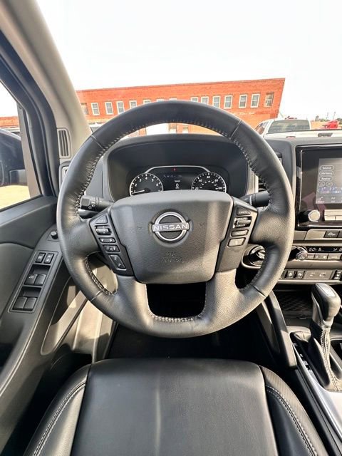 Certified 2024 Nissan Frontier SL w/ Technology Package image 16