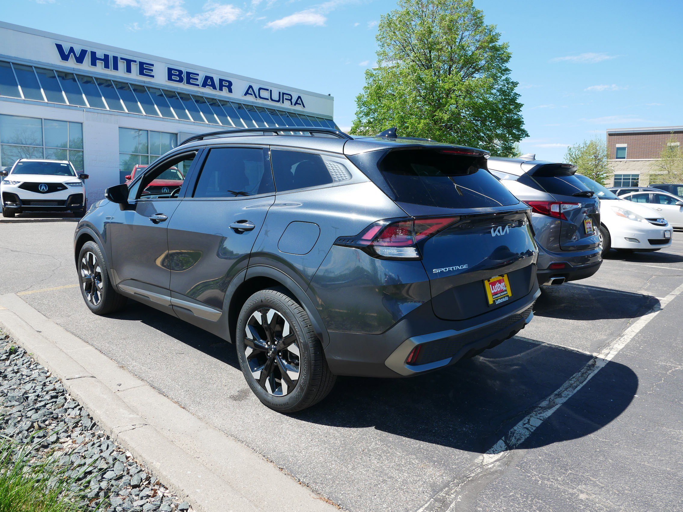 Used 2023 Kia Sportage X-Line w/ X-Line Premium Package AWD/4WD image 5