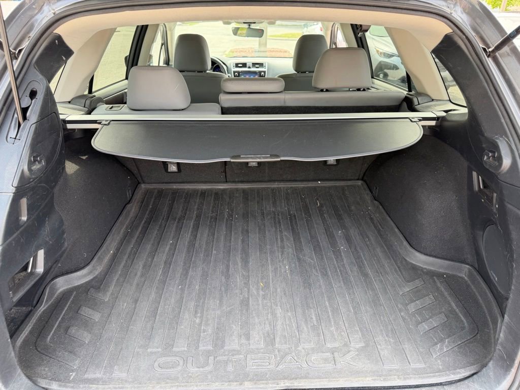 Used 2019 Subaru Outback 3.6R Limited AWD/4WD image 7