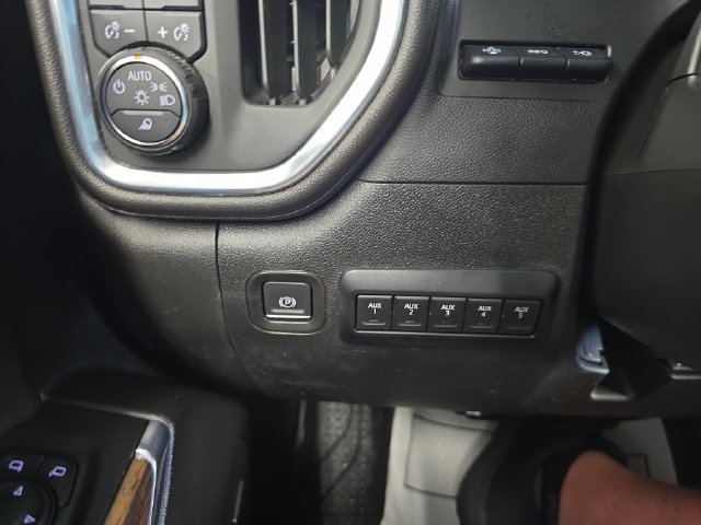 Certified 2022 Chevrolet Silverado 3500 High Country AWD/4WD image 19