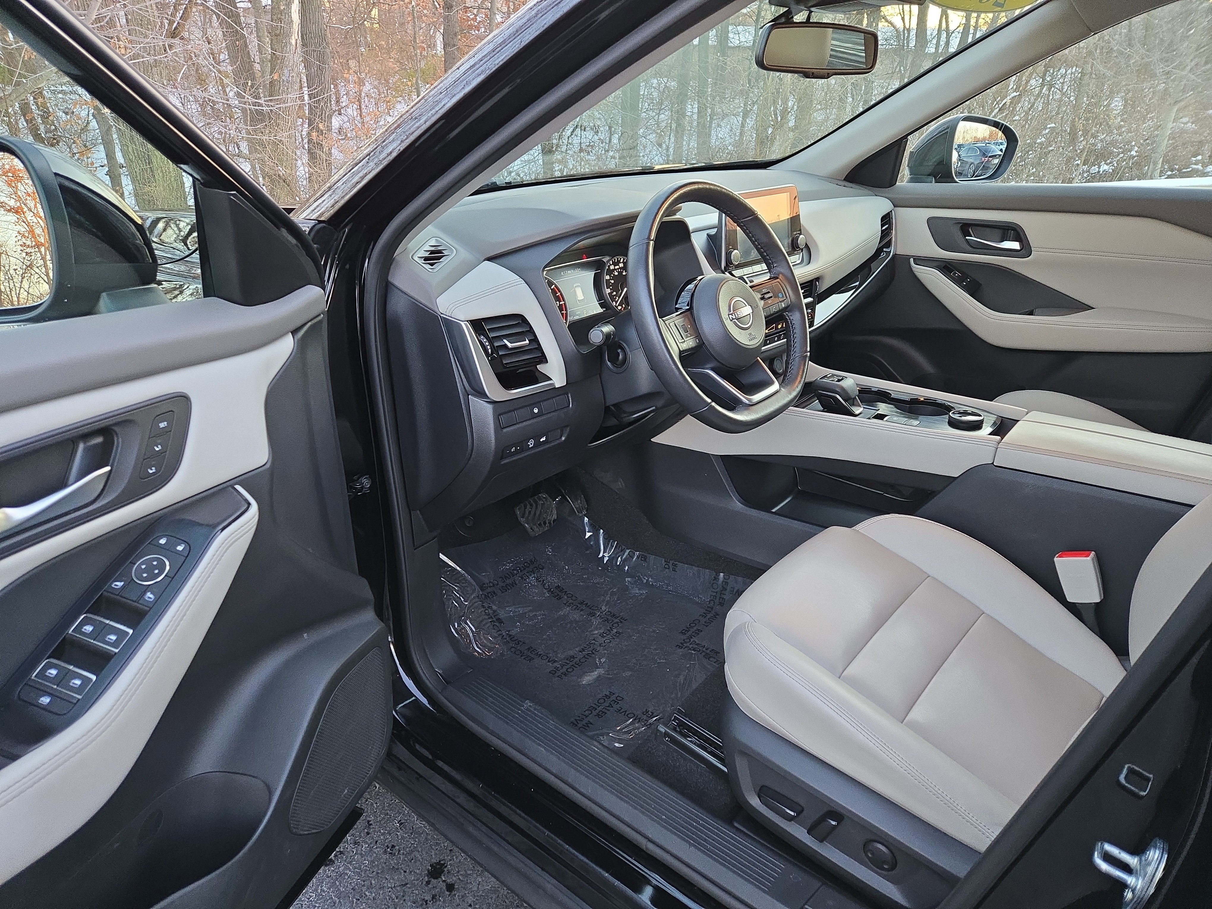 Certified 2023 Nissan Rogue SL image 13