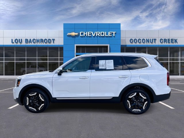 Used 2023 Kia Telluride S AWD/4WD image 5