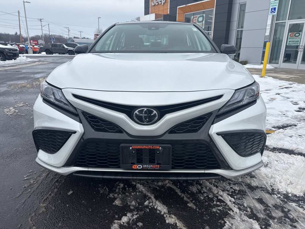 Used 2023 Toyota Camry XSE image 2