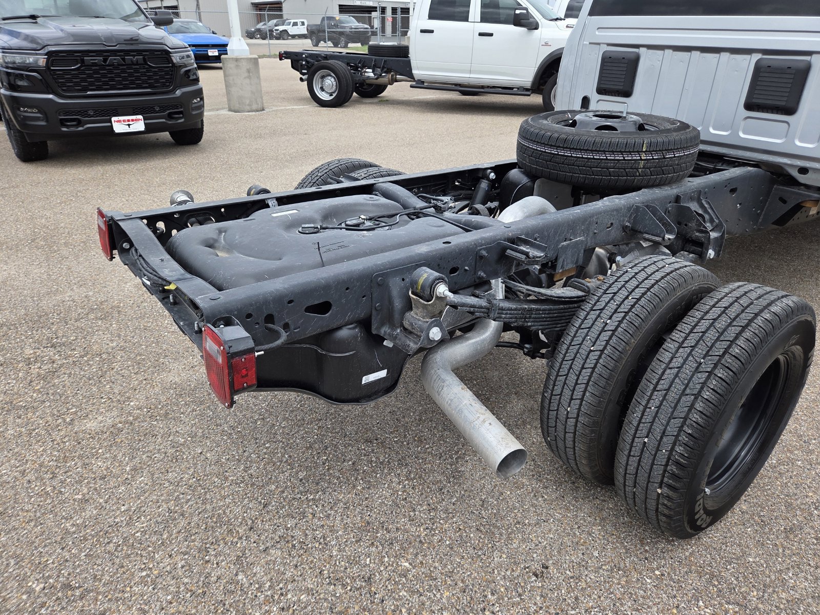 New 2026 RAM 3500 Tradesman AWD/4WD image 29