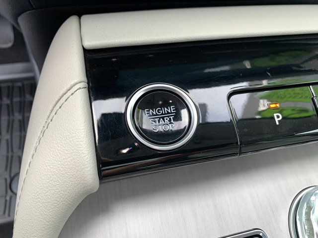 Certified 2025 Lincoln Navigator Reserve image 25