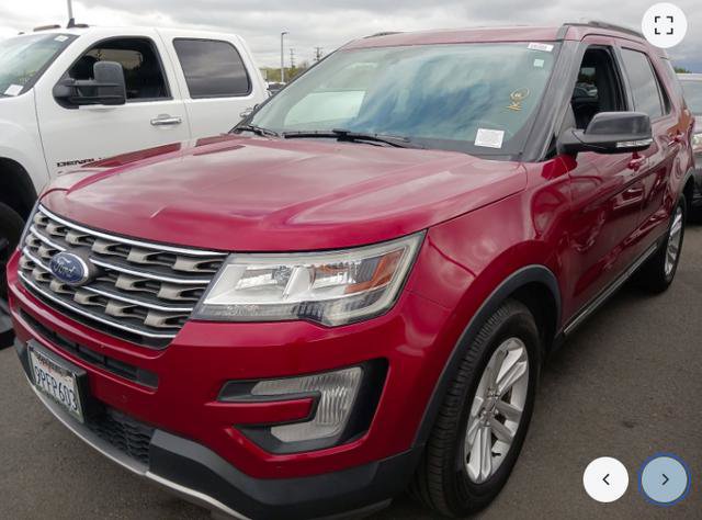 Used 2017 Ford Explorer XLT w/ Equipment Group 202A image 2
