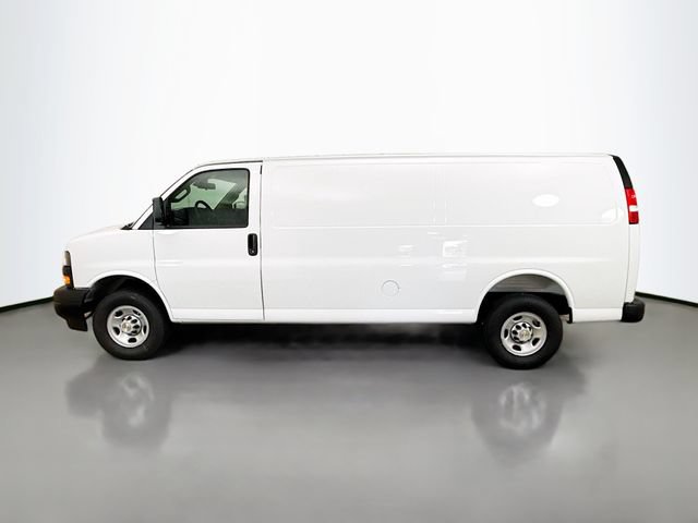 New 2026 Chevrolet Express 2500 Extended w/ Driver Convenience Package RWD image 4
