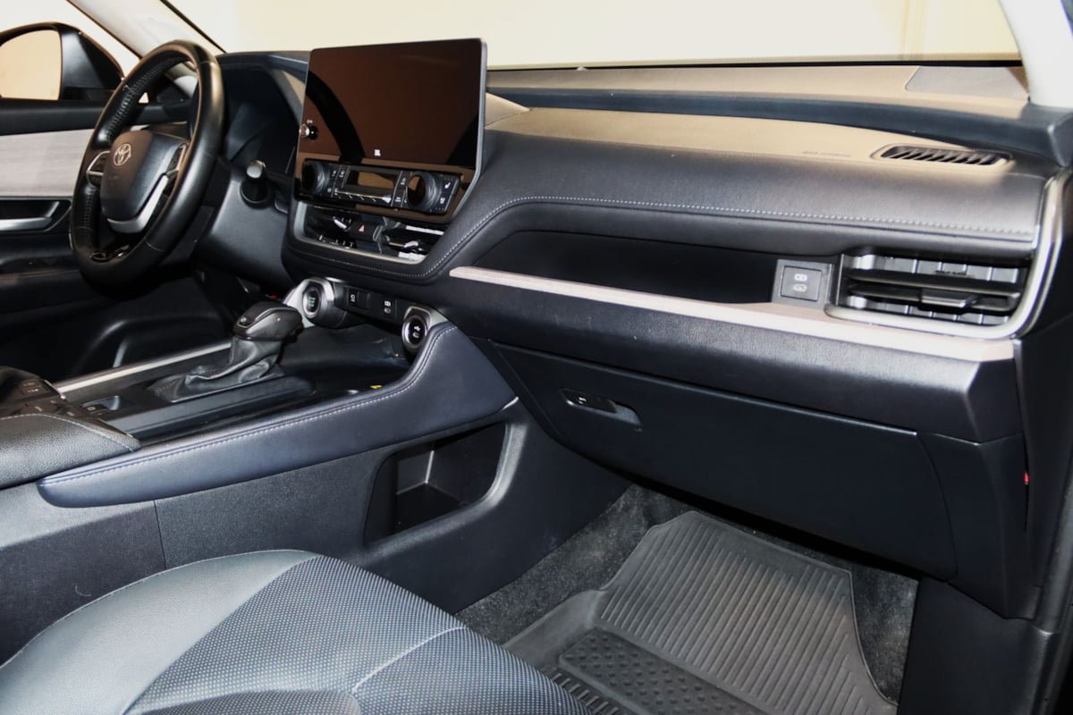 Used 2024 Toyota Grand Highlander FWD image 54