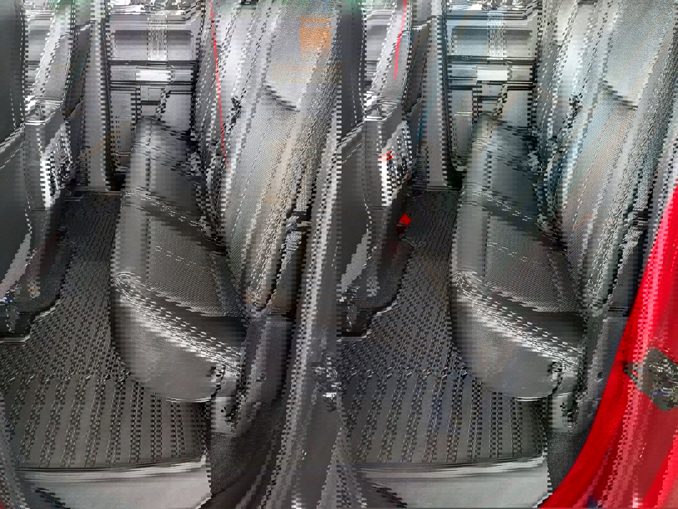 Used 2019 Ford F150 Lariat w/ Equipment Group 502A Luxury image 28