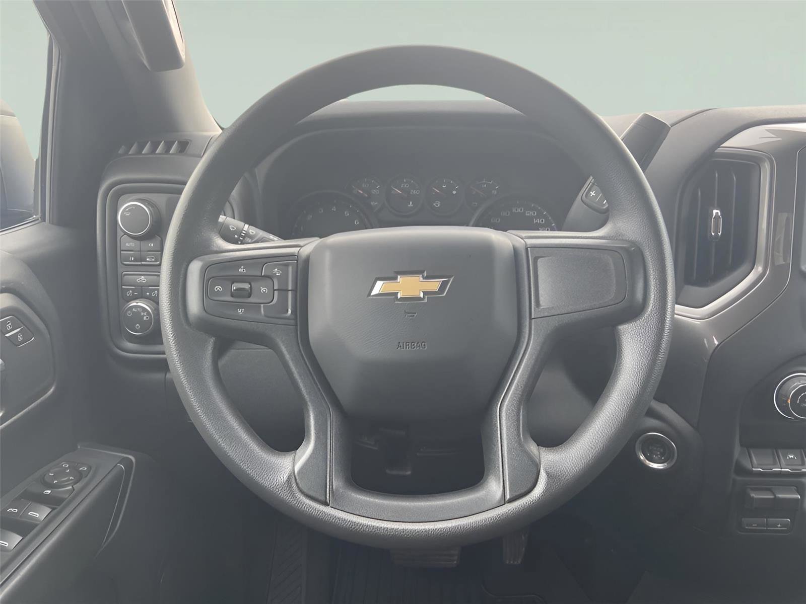 Used 2024 Chevrolet Silverado 1500 Custom image 26