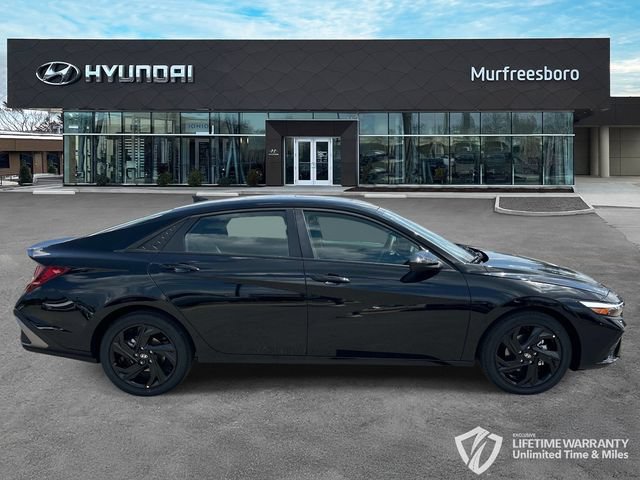 New 2026 Hyundai Elantra SEL Sport FWD image 4