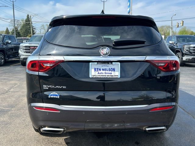 Used 2022 Buick Enclave Premium AWD/4WD image 8